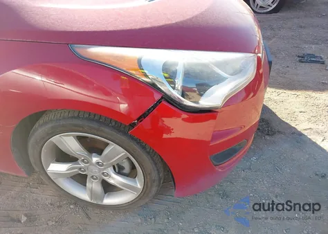 2014 Hyundai Veloster Base W/Black z USA, uszkodzony, nr VIN KMHTC6AD8EU190120